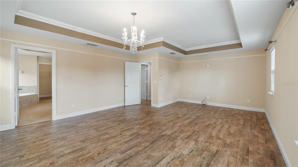 For Sale: $945,000 (4 beds, 3 baths, 3264 Square Feet)