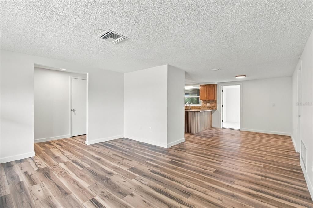 En Venta: $225,000 (2 camas, 1 baños, 1285 Pies cuadrados)