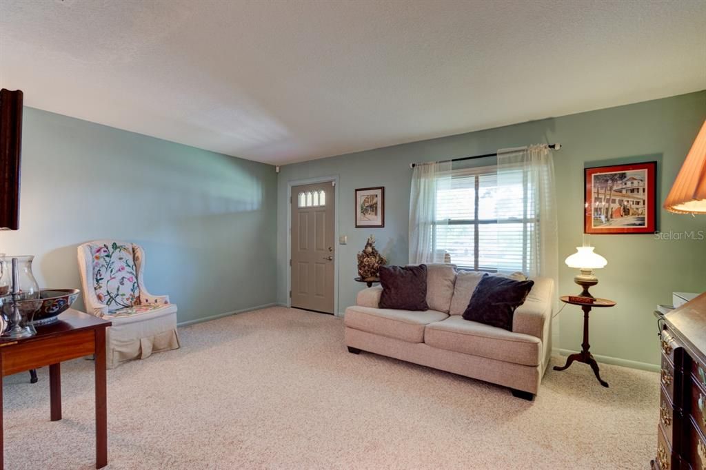 For Sale: $619,000 (3 beds, 2 baths, 2119 Square Feet)