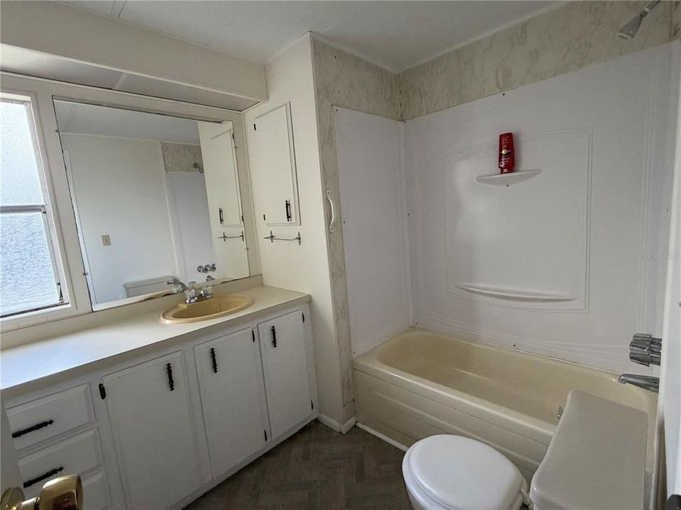 En Venta: $125,000 (2 camas, 2 baños, 1050 Pies cuadrados)