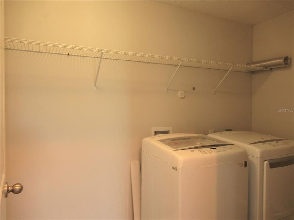 В аренду: $2,900 (5 спален, 2 ванн, 2966 Квадратных фут)