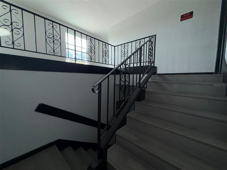 For Rent: $1,000 (0 beds, 1 baths, 500 Square Feet)