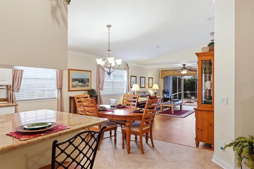 Active With Contract: $420,000 (2 beds, 2 baths, 1693 Square Feet)