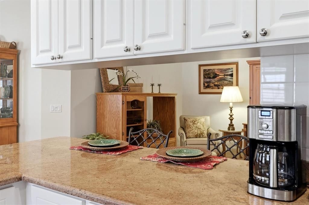 Active With Contract: $420,000 (2 beds, 2 baths, 1693 Square Feet)