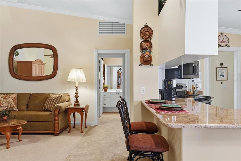Active With Contract: $420,000 (2 beds, 2 baths, 1693 Square Feet)