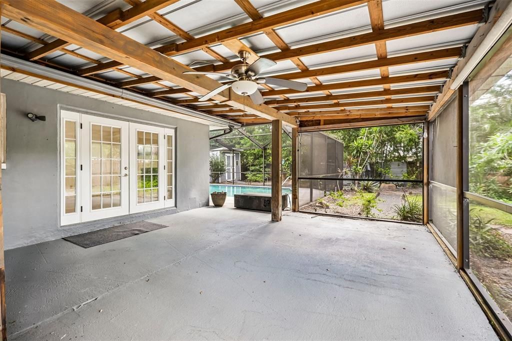 En Venta: $514,500 (3 camas, 2 baños, 1930 Pies cuadrados)