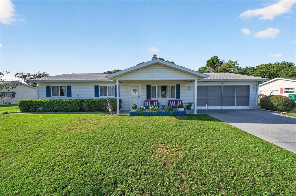 For Sale: $229,999 (2 beds, 2 baths, 1008 Square Feet)