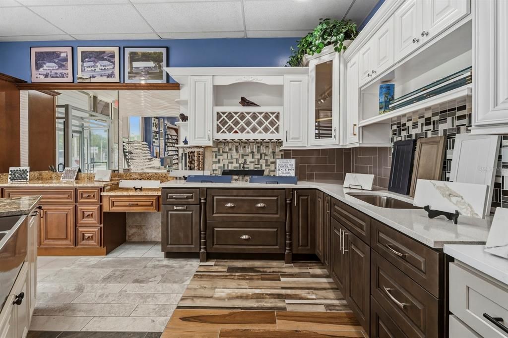For Sale: $3,200,000 (0 beds, 0 baths, 8843 Square Feet)