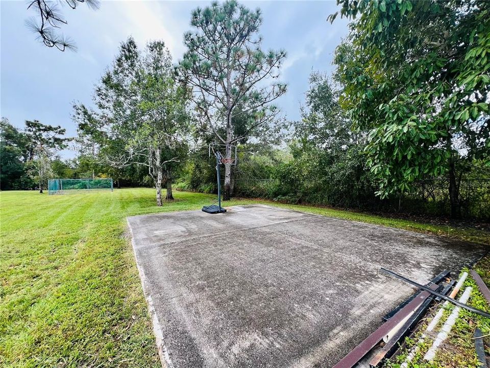 For Rent: $1,750 (1 beds, 1 baths, 532 Square Feet)