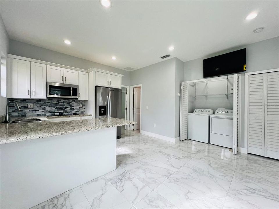 For Rent: $1,750 (1 beds, 1 baths, 532 Square Feet)