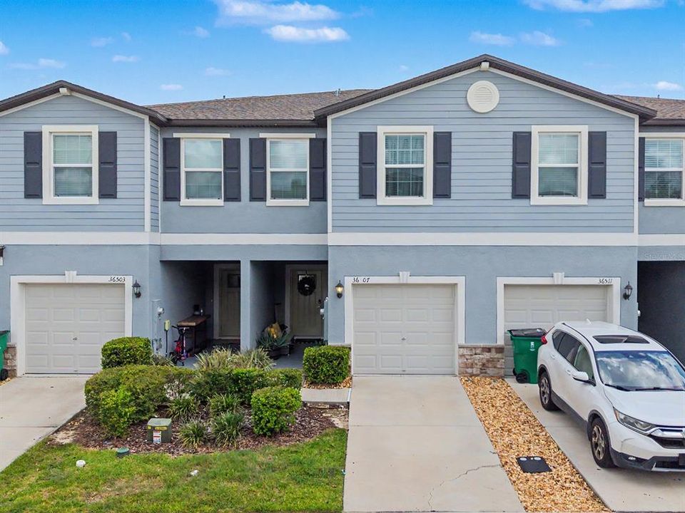 For Sale: $325,000 (3 beds, 2 baths, 1634 Square Feet)
