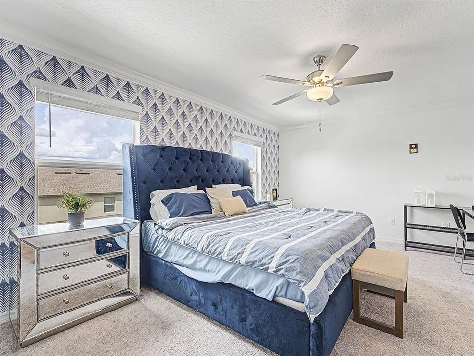 For Sale: $325,000 (3 beds, 2 baths, 1634 Square Feet)