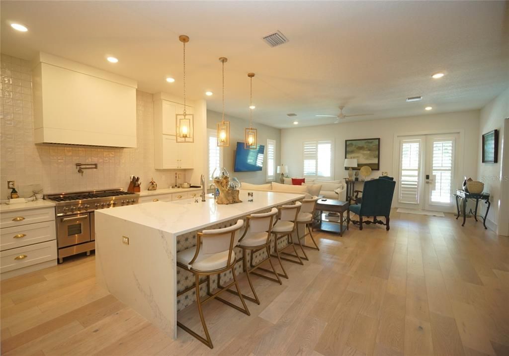 For Rent: $11,000 (4 beds, 3 baths, 3297 Square Feet)