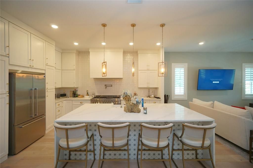 For Rent: $11,000 (4 beds, 3 baths, 3297 Square Feet)