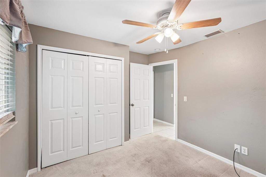 For Sale: $240,000 (3 beds, 2 baths, 1192 Square Feet)