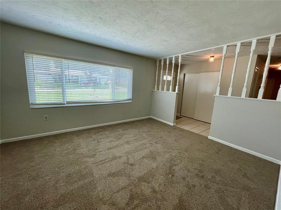 For Sale: $328,900 (3 beds, 2 baths, 1350 Square Feet)