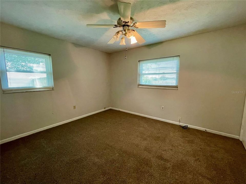 For Sale: $328,900 (3 beds, 2 baths, 1350 Square Feet)