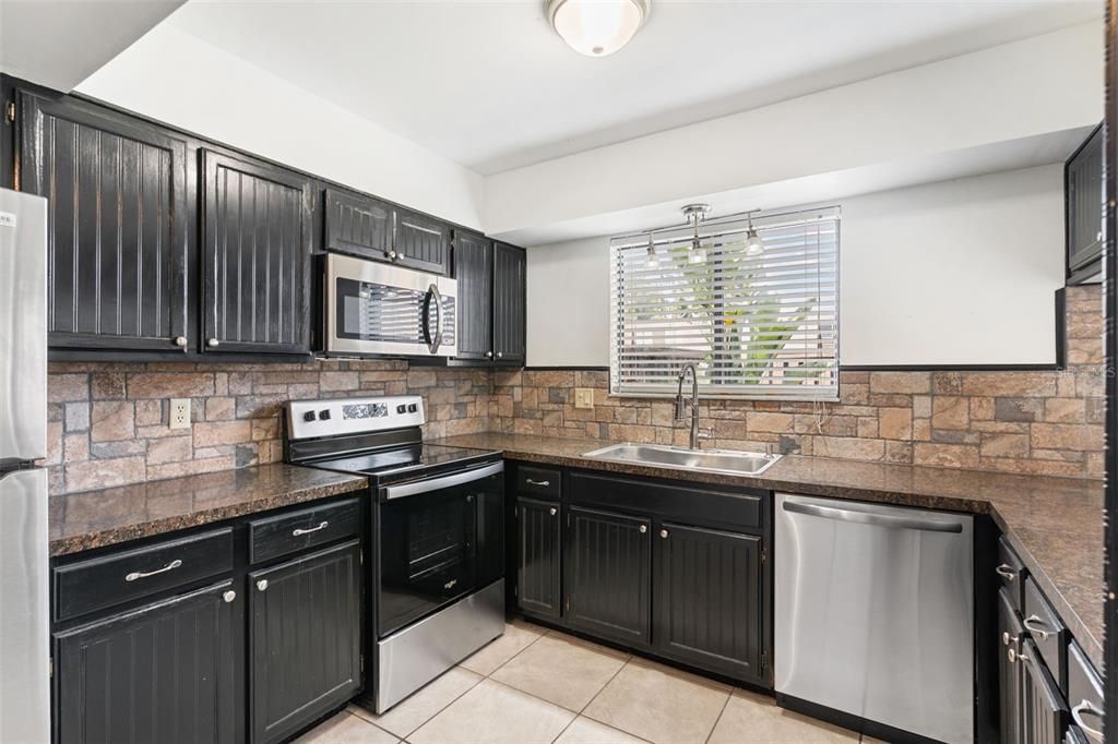 For Sale: $164,900 (4 beds, 2 baths, 1730 Square Feet)