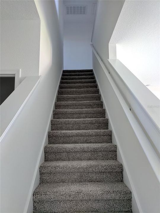 For Rent: $2,400 (3 beds, 2 baths, 1747 Square Feet)