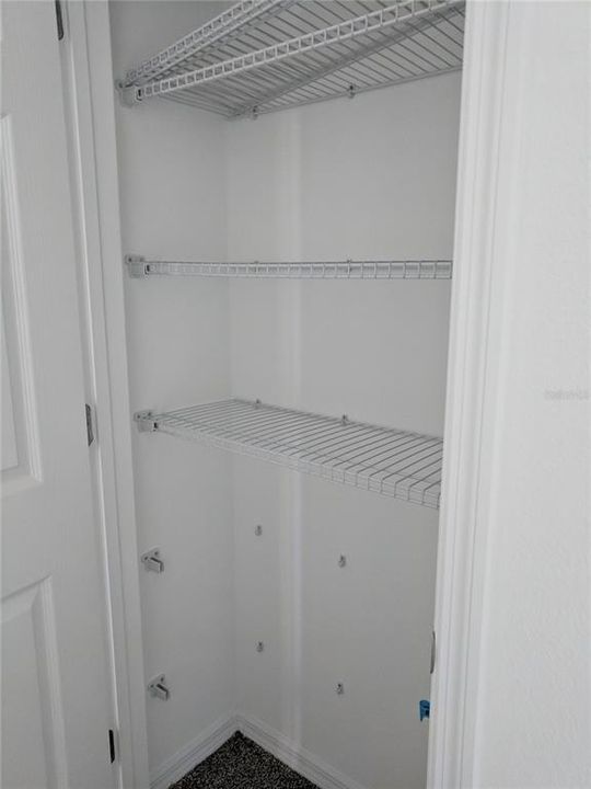 For Rent: $2,400 (3 beds, 2 baths, 1747 Square Feet)