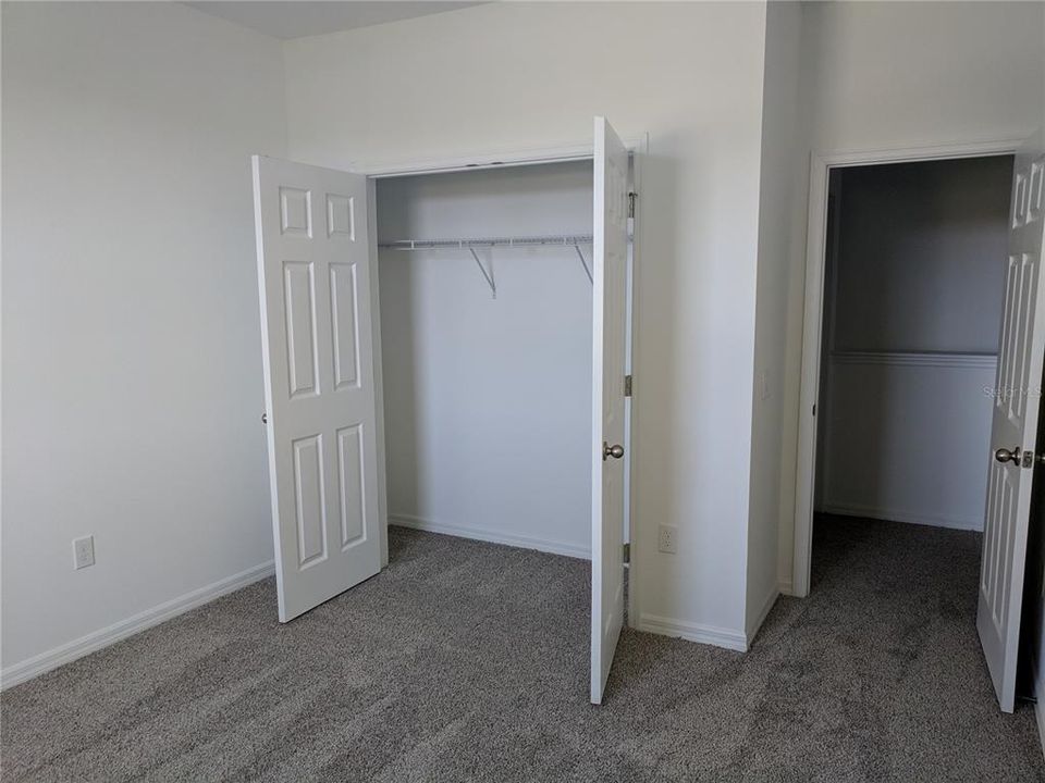 For Rent: $2,400 (3 beds, 2 baths, 1747 Square Feet)