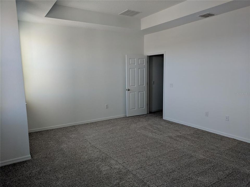 For Rent: $2,400 (3 beds, 2 baths, 1747 Square Feet)