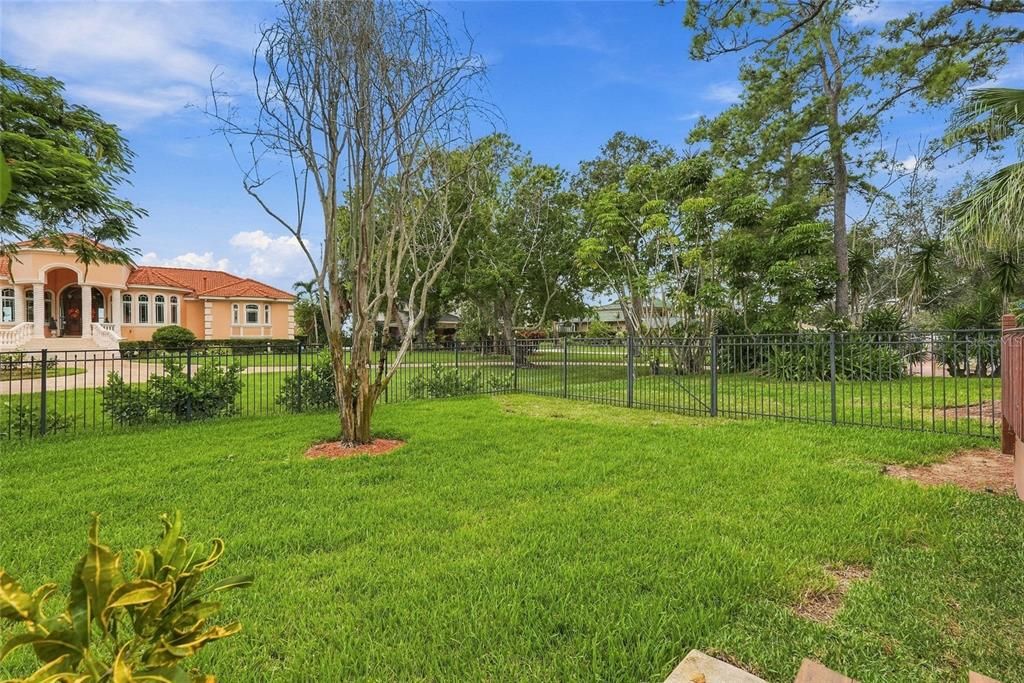 For Sale: $849,000 (4 beds, 3 baths, 2234 Square Feet)
