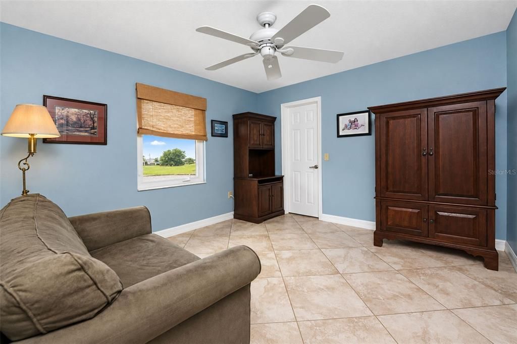 For Sale: $399,900 (3 beds, 2 baths, 1896 Square Feet)