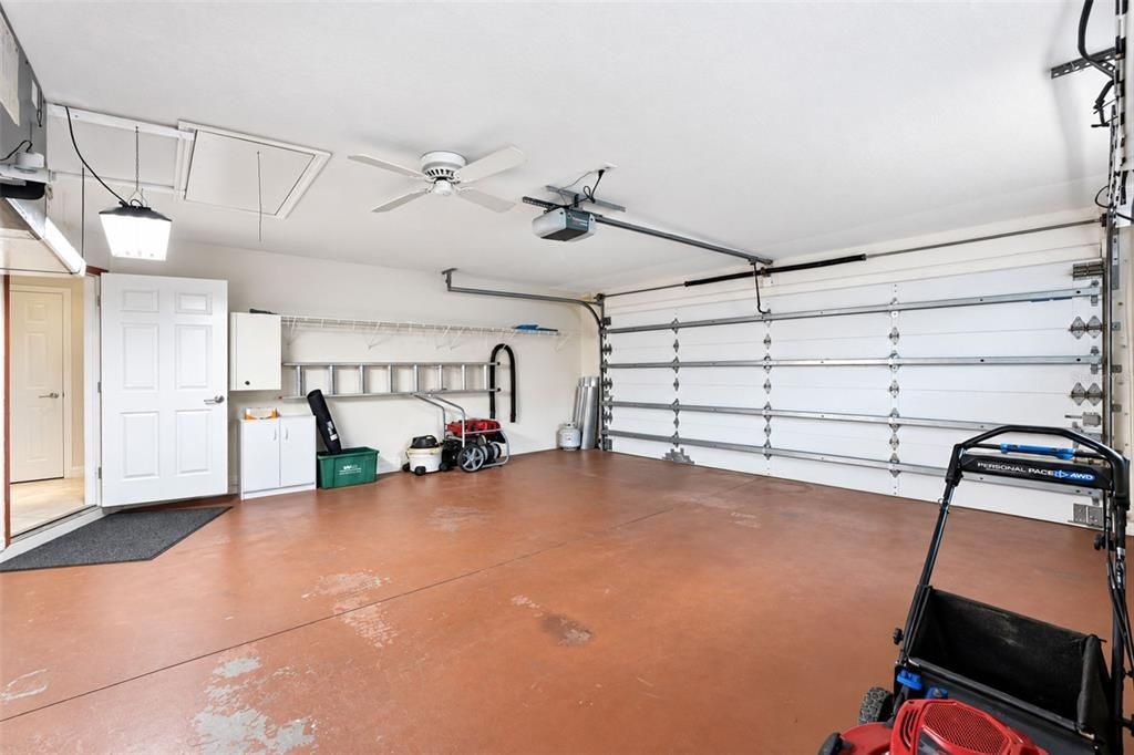 For Sale: $399,900 (3 beds, 2 baths, 1896 Square Feet)