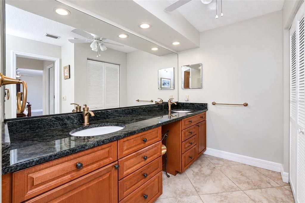 For Sale: $399,900 (3 beds, 2 baths, 1896 Square Feet)