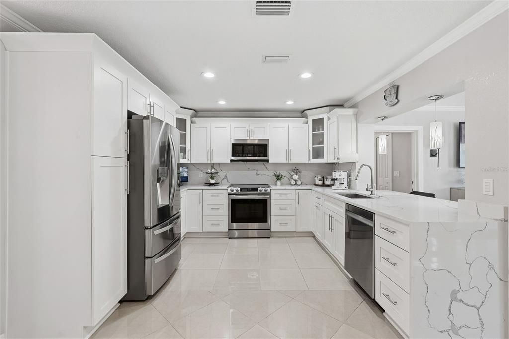 For Sale: $615,000 (4 beds, 3 baths, 1954 Square Feet)