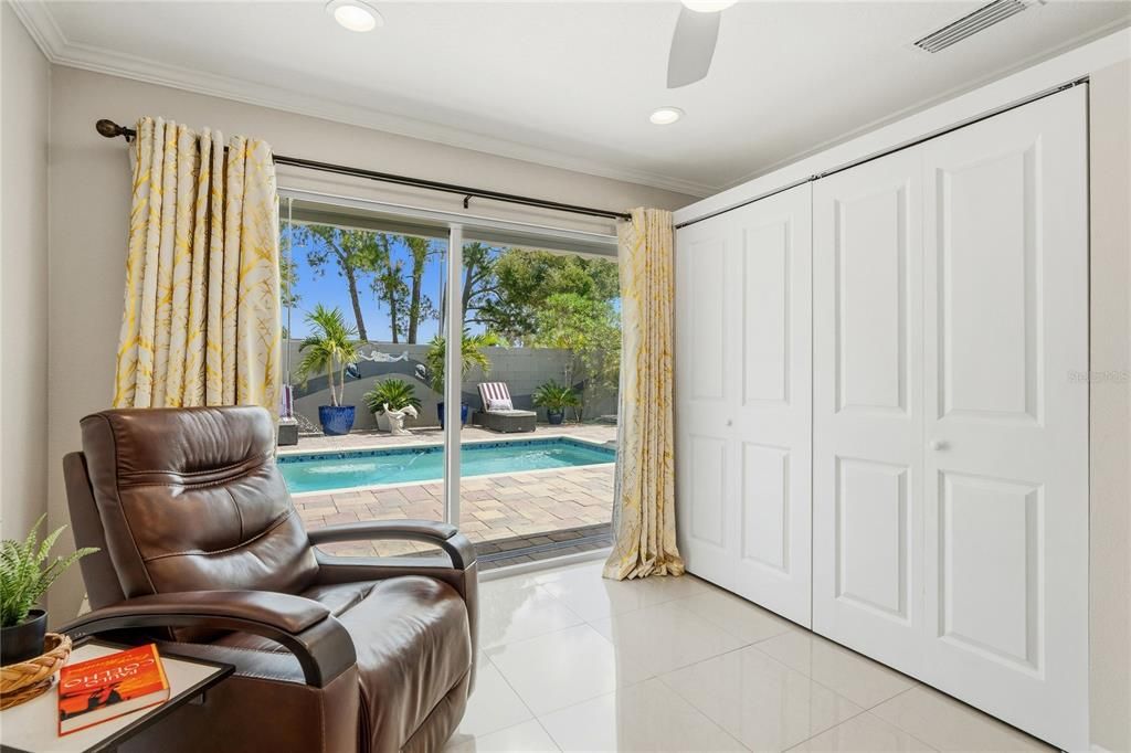 For Sale: $615,000 (4 beds, 3 baths, 1954 Square Feet)