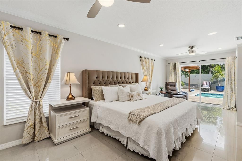 For Sale: $615,000 (4 beds, 3 baths, 1954 Square Feet)
