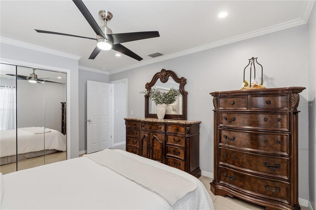 For Sale: $615,000 (4 beds, 3 baths, 1954 Square Feet)