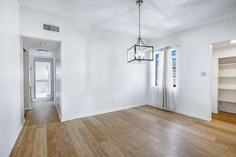 En Venta: $199,900 (2 camas, 1 baños, 1220 Pies cuadrados)