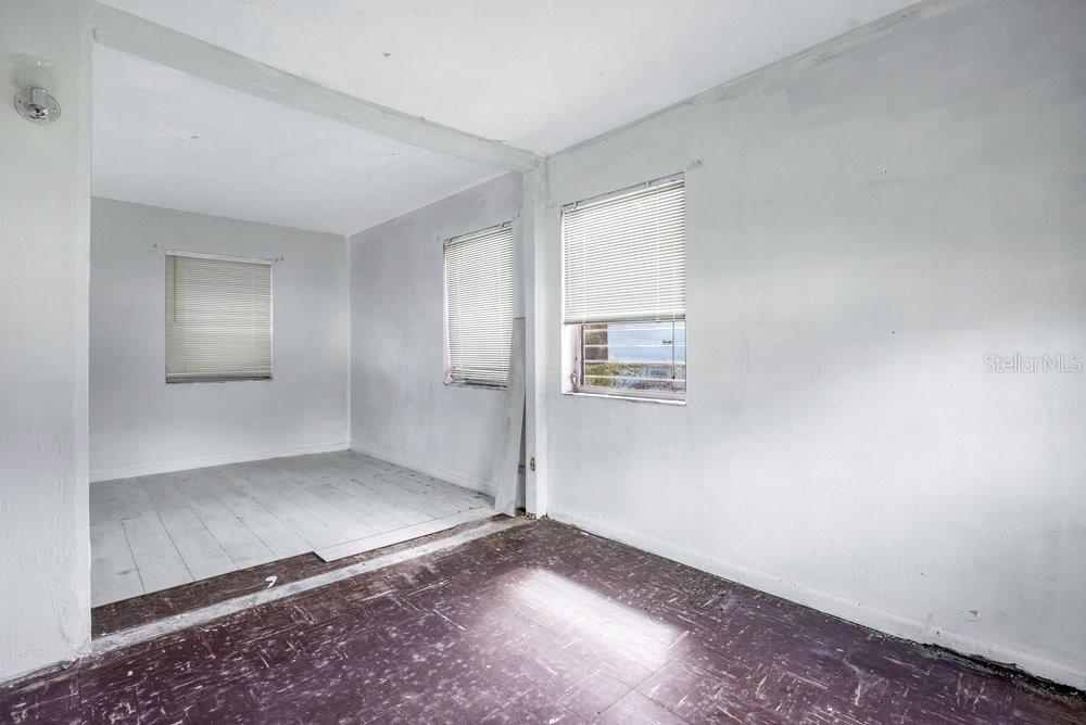 En Venta: $199,900 (2 camas, 1 baños, 1220 Pies cuadrados)