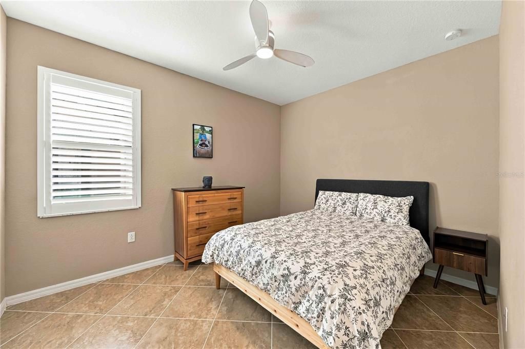 En Venta: $458,500 (2 camas, 2 baños, 1900 Pies cuadrados)