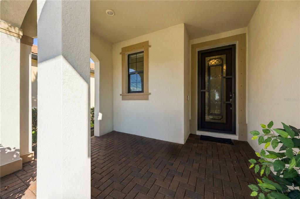 En Venta: $458,500 (2 camas, 2 baños, 1900 Pies cuadrados)