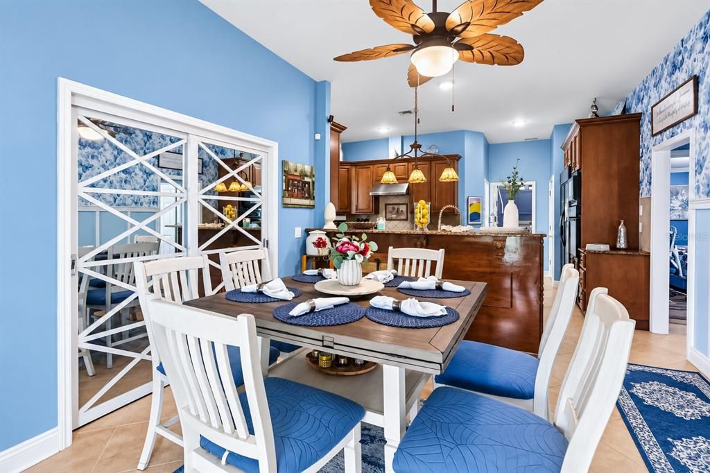 For Sale: $635,000 (5 beds, 2 baths, 2514 Square Feet)