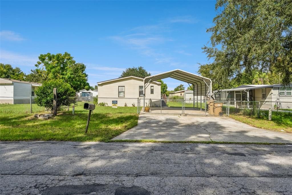 For Sale: $119,000 (3 beds, 2 baths, 1350 Square Feet)