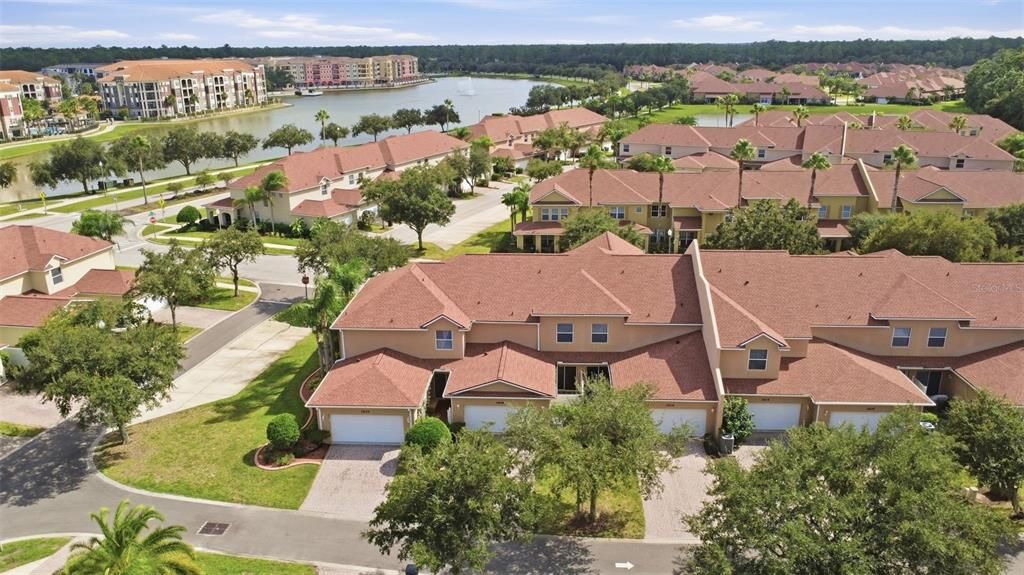 For Sale: $319,900 (2 beds, 2 baths, 1862 Square Feet)