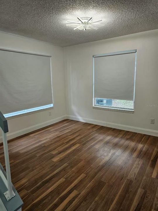 En Venta: $319,000 (3 camas, 2 baños, 1393 Pies cuadrados)