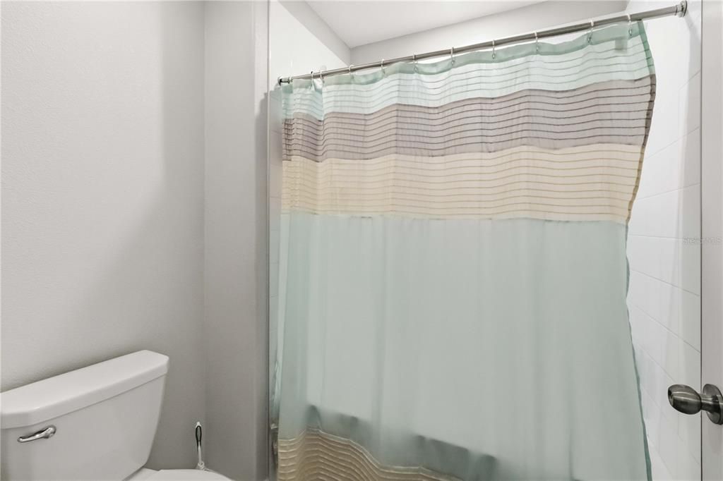 En Venta: $429,900 (6 camas, 3 baños, 3362 Pies cuadrados)