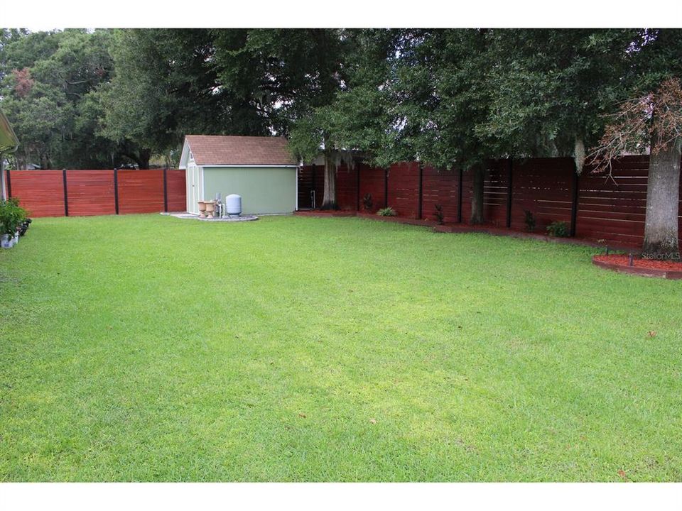 На продажу: $399,900 (4 спален, 2 ванн, 2339 Квадратных фут)