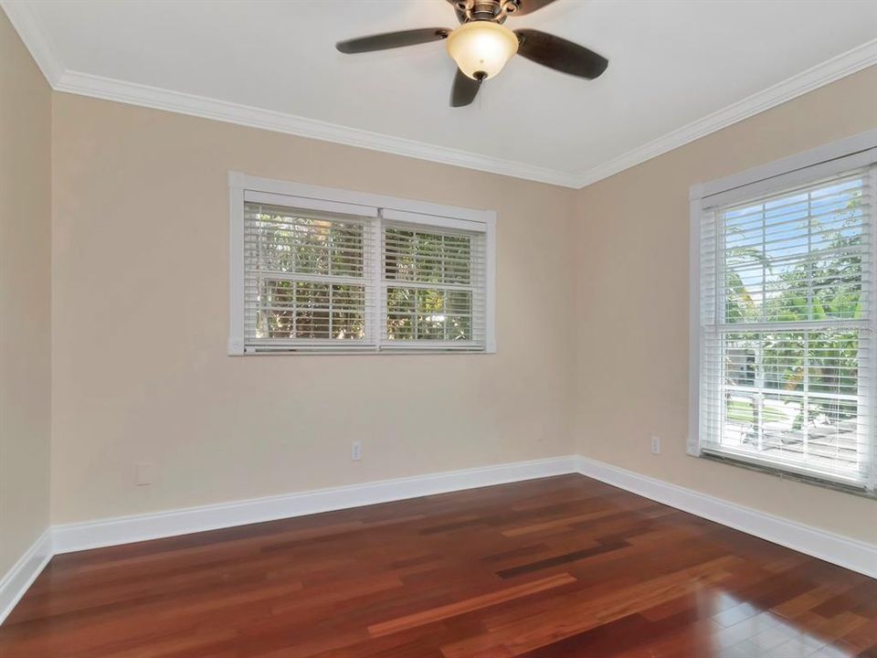 For Rent: $7,900 (4 beds, 3 baths, 2736 Square Feet)