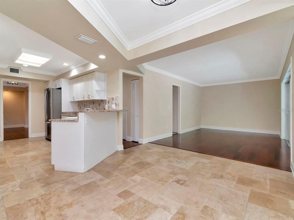 For Rent: $7,900 (4 beds, 3 baths, 2736 Square Feet)