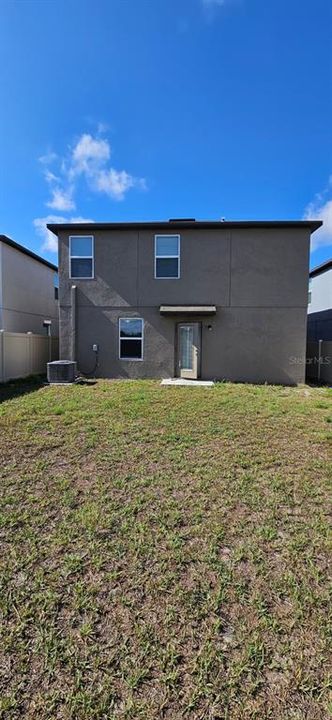 For Rent: $2,549 (5 beds, 2 baths, 2217 Square Feet)