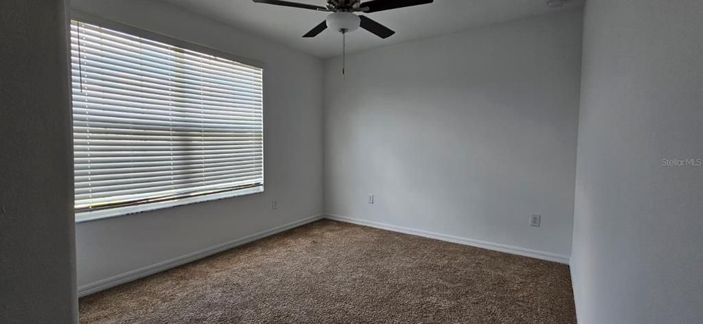 For Rent: $2,549 (5 beds, 2 baths, 2217 Square Feet)