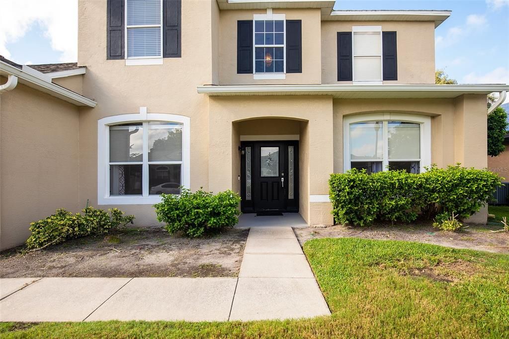 For Sale: $570,000 (5 beds, 3 baths, 3155 Square Feet)