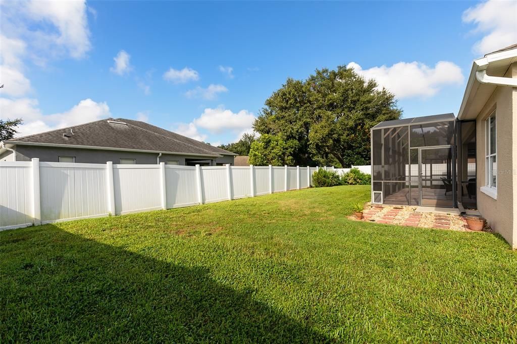 For Sale: $570,000 (5 beds, 3 baths, 3155 Square Feet)